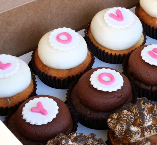 Dreamy Creations Valentines Day Cupcakes